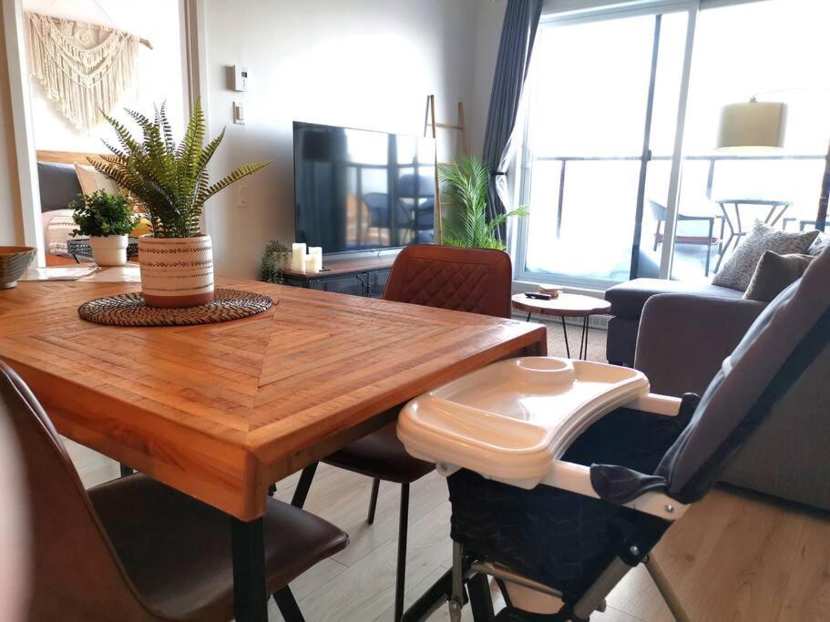 ケベックシティPenthouse With Free Indoor Parking Downtownアパートメント エクステリア 写真